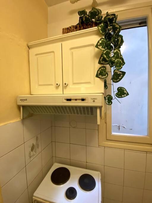 Cute 2Bdrm In Salonica Center Apartment Bagian luar foto