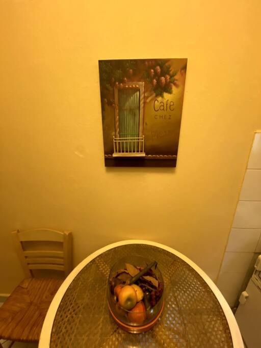 Cute 2Bdrm In Salonica Center Apartment Bagian luar foto